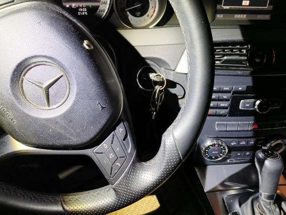 [苏州·苏E] 二手奔驰奔驰C级2011款 C 200 时尚旅行版