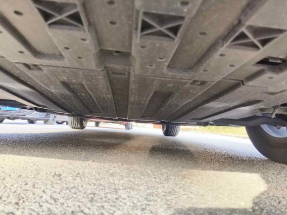 [上海·沪A] 二手威马汽车威马E.52021款 500 即客行