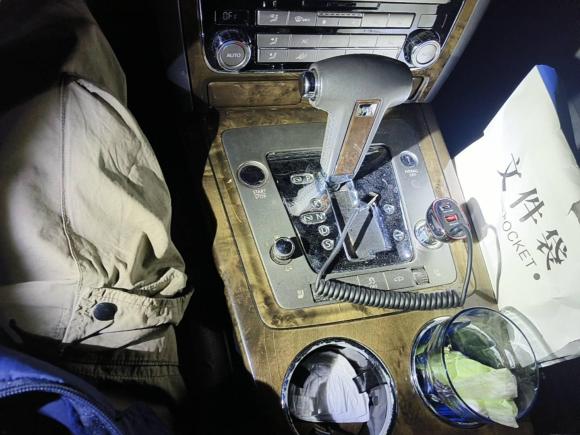 [合肥·皖A] 二手大众辉腾2011款 3.6L V6 4座加长Individual版