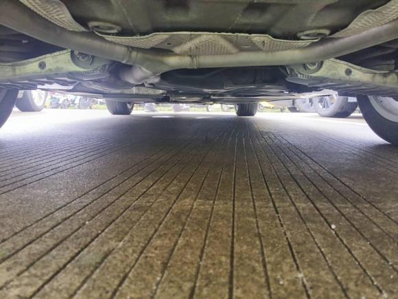 [苏州·苏E] 二手奥迪奥迪A4L2018款 30周年年型 40 TFSI 进取型