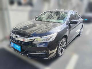 本田雅阁2016款 混动 2.0L 锐尊版