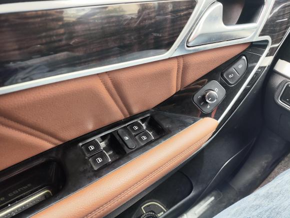 [义乌·鄂D] 二手哈弗哈弗H6 Coupe2016款 蓝标 1.5T 手动两驱都市型