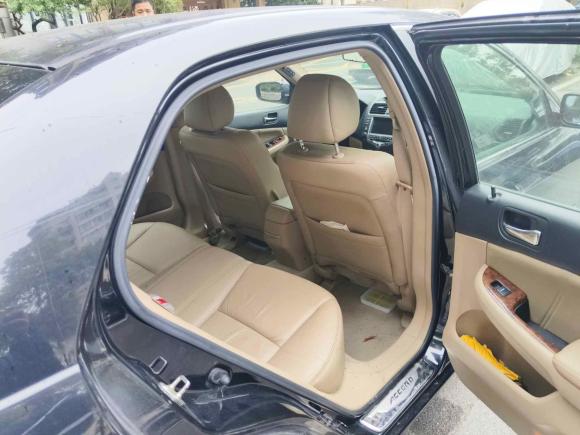 [温州·浙C] 二手本田雅阁2006款 2.4L 标准版