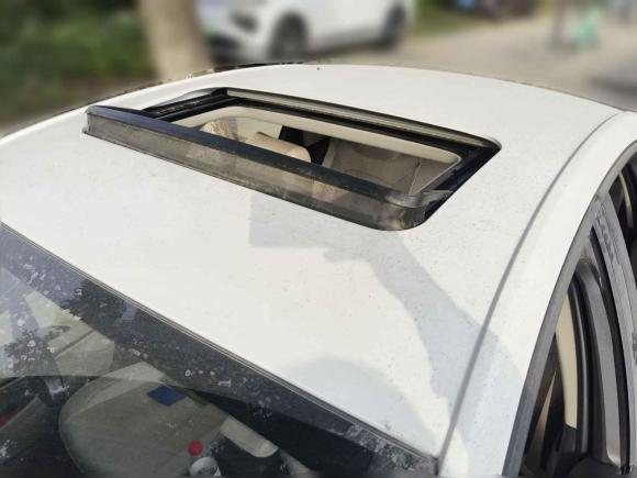 [成都·川A] 二手别克威朗2018款 三厢 15S 自动进取型