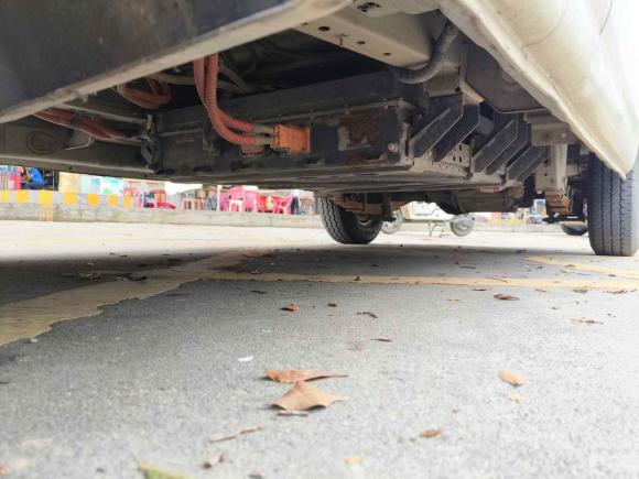 [佛山·粤A] 二手东风御风御风EM262023款 标准版 41.472kWh 河南锂动