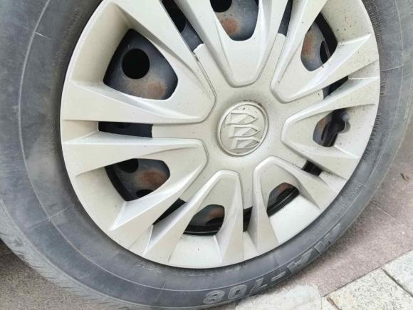 [嘉兴·浙F] 二手别克凯越2015款 1.5L 自动经典型