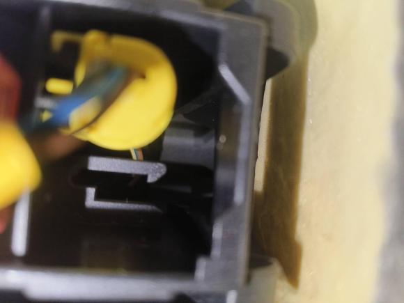 [成都·川A] 二手奥迪奥迪A6L2011款 2.0 TFSI 自动标准型