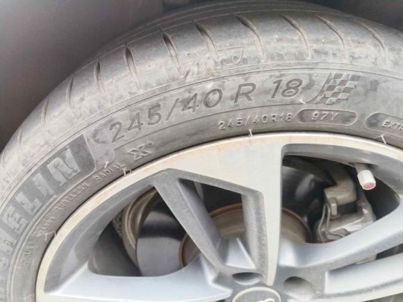 [南京·苏A] 二手奥迪奥迪A4L2020款 40 TFSI 时尚动感型