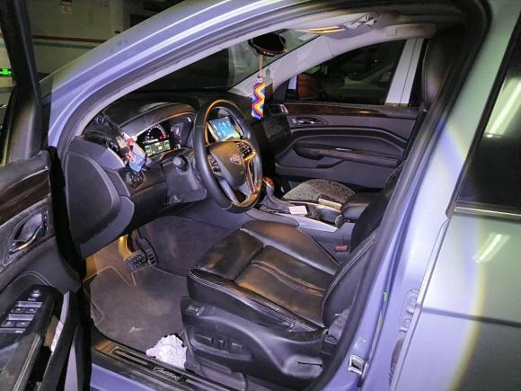 [上海·沪B] 二手凯迪拉克凯迪拉克SRX2014款 3.0L 精英型
