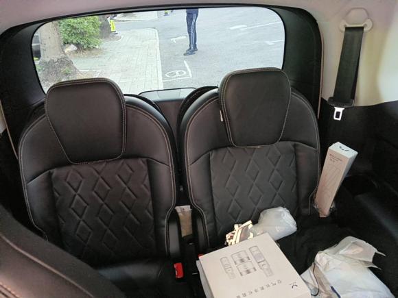 [深圳·粤B] 二手宝骏宝骏KiWi EV2023款 智潮版 三元锂