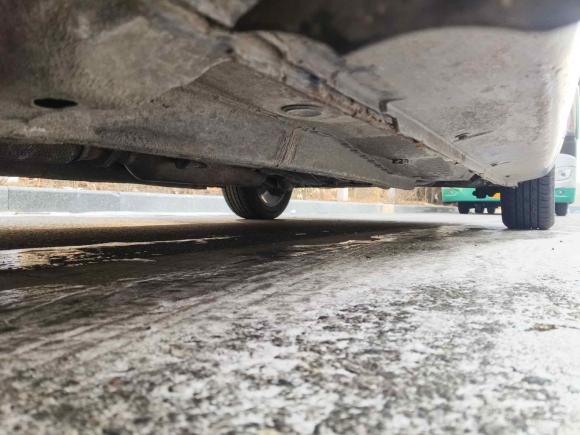 [青岛·鲁B] 二手吉利汽车帝豪2017款 三厢百万款 1.5L CVT向上版