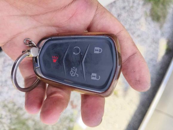 [上海·沪K] 二手凯迪拉克凯迪拉克XT52017款 周年庆版 25T 豪华型