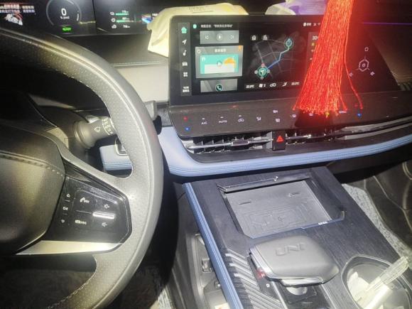 [杭州·浙A] 二手长安长安UNI-K 智电iDD2022款 蓝鲸iDD 130km 1.5T 尊贵型