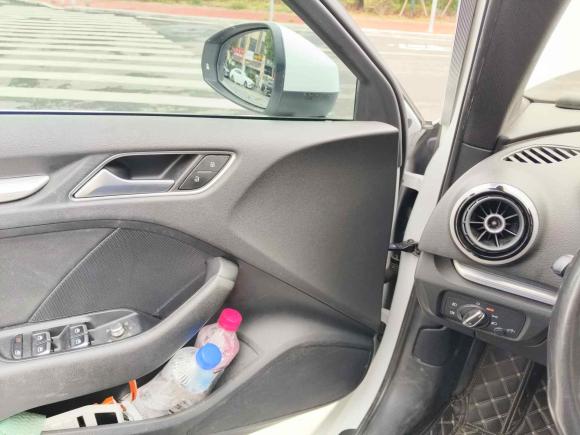 [青岛·鲁B] 二手奥迪奥迪A32015款 Sportback 45 TFSI S line 运动型