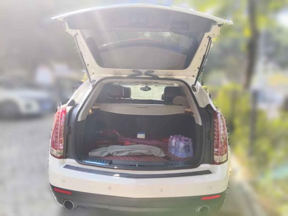 [广州·粤A] 二手凯迪拉克凯迪拉克SRX2015款 3.0L 舒适型