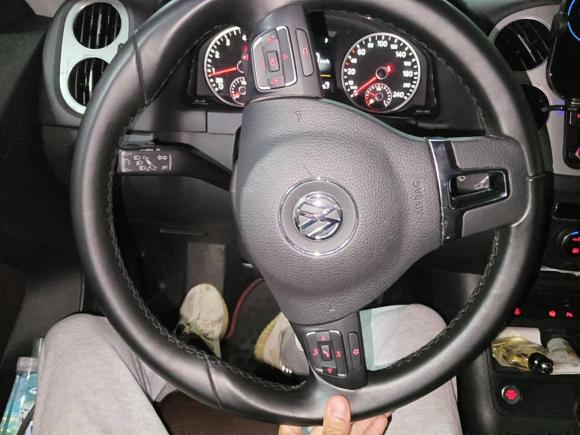 [上海·沪D] 二手大众途观2015款 1.8TSI 自动四驱豪华型