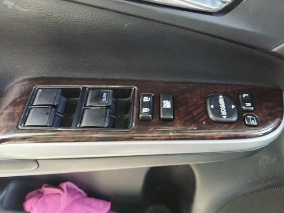 [苏州·苏E] 二手丰田凯美瑞2016款 2.0G 十周年纪念豪华版