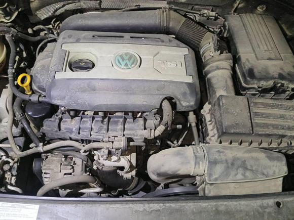 [上海·沪F] 二手大众帕萨特2015款 1.8TSI DSG御尊版