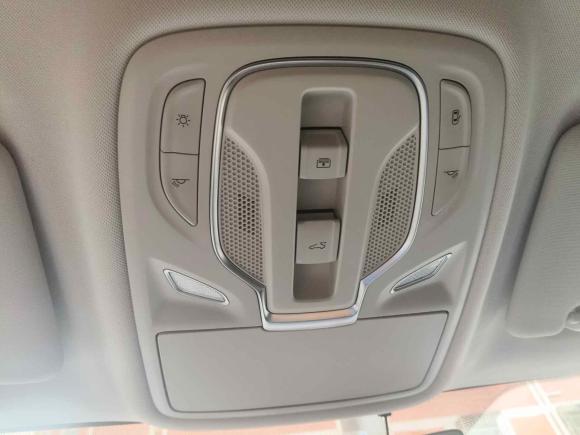 [苏州·苏E] 二手荣威荣威RX5 MAX2022款 2.0T 自动有为尊荣版