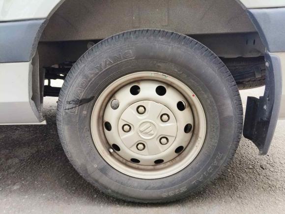 [无锡·苏B] 二手福田图雅诺2023款 吉象多功能 2.0T手动 长轴中顶 后单胎5/6/7/9座