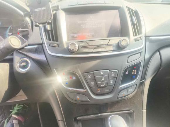 [上海·沪C] 二手别克君威2015款 1.6T 精英技术型