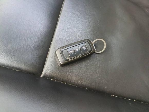 [上海·苏U] 二手观致观致32014款 两厢 1.6T 自动致臻型