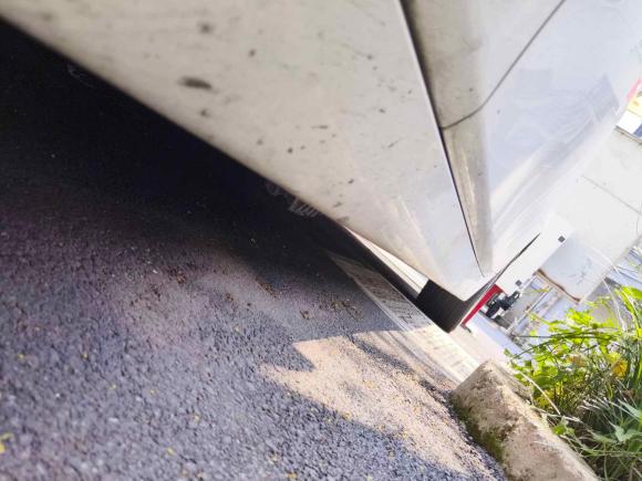 [南京·苏A] 二手宝马宝马5系2014款 528Li 豪华设计套装