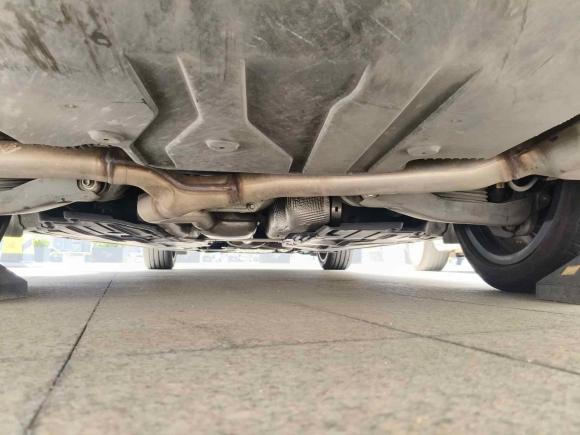 [深圳·粤B] 二手奔驰奔驰E级新能源2022款 改款三 E 350 e L 插电式混合动力运动轿车