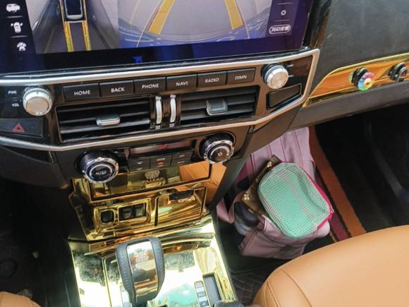 [青岛·鲁U] 二手三菱帕杰罗2016款 3.0L 自动标准版 国IV