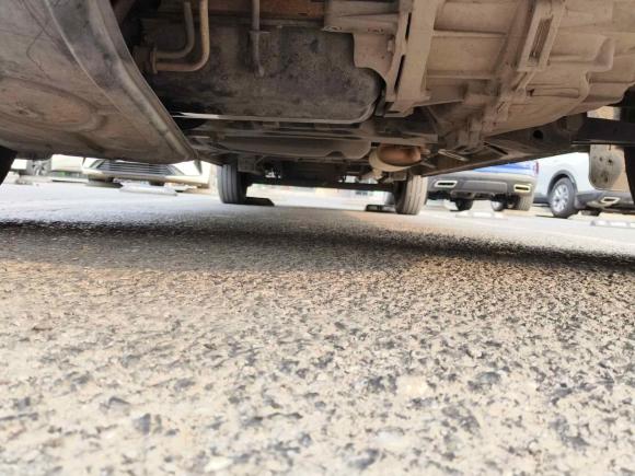 [杭州·浙A] 二手上汽大通MAXUS新途V802018款 2.5T 6挡手动精英版长轴中顶7/10座