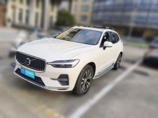 沃尔沃沃尔沃XC602022款 B5 四驱智逸豪华版