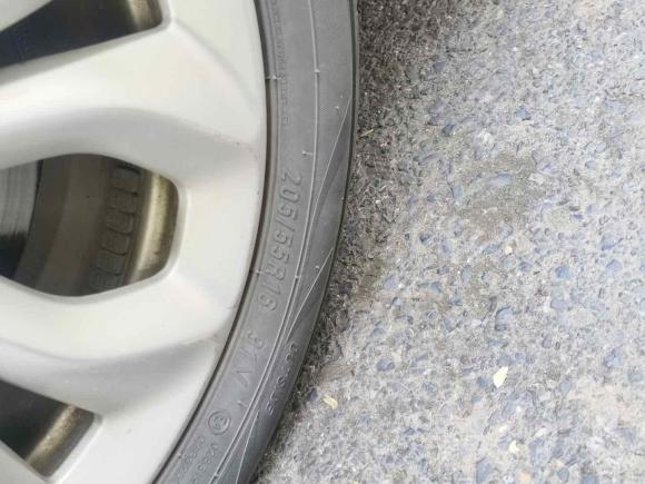 [杭州·浙A] 二手广汽传祺传祺GA42018款 200T 手动豪华版