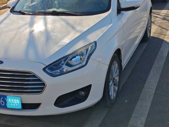 [青岛·鲁B] 二手福特福睿斯2017款 幸福版 1.5L 自动时尚型