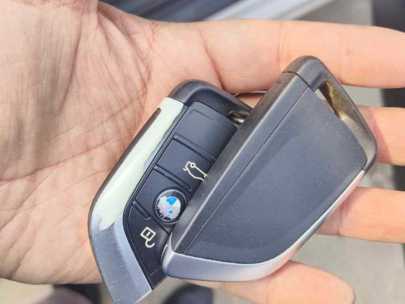 [上海·沪G] 二手宝马宝马2系多功能旅行车2015款 218i 领先型