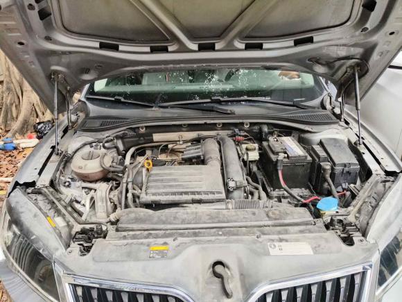 [深圳·粤Y] 二手斯柯达速派2016款 TSI280 DSG前行版