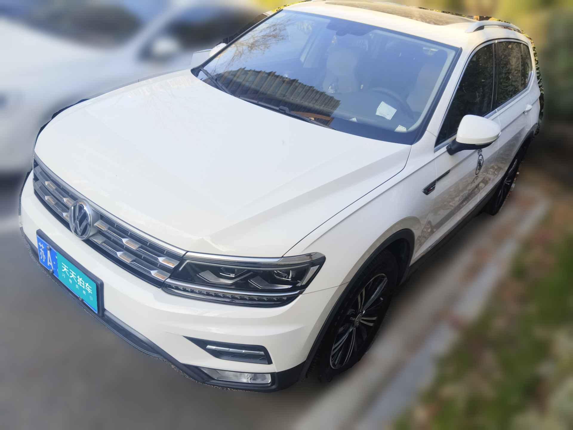 [南京·苏A] 大众途观L2017款 380TSI 自动四驱豪华版