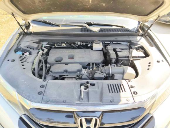 [南通·苏A] 二手本田本田UR-V2017款 370TURBO 两驱尊贵版 国V