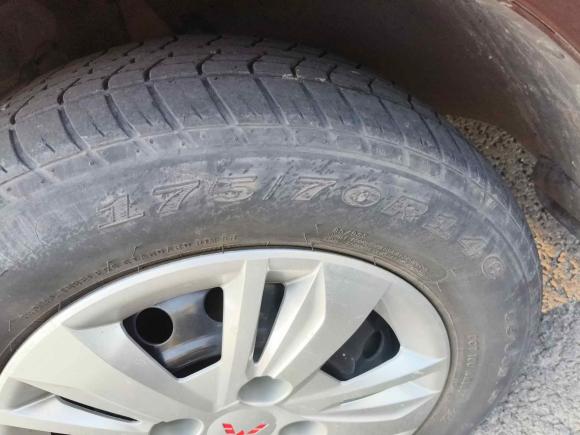 [南通·吉A] 二手五菱汽车五菱宏光2019款 1.5L S基本型国VI LAR