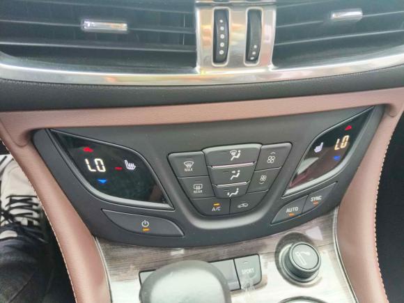 [上海·沪G] 二手别克昂科威Plus2017款 28T 四驱精英型