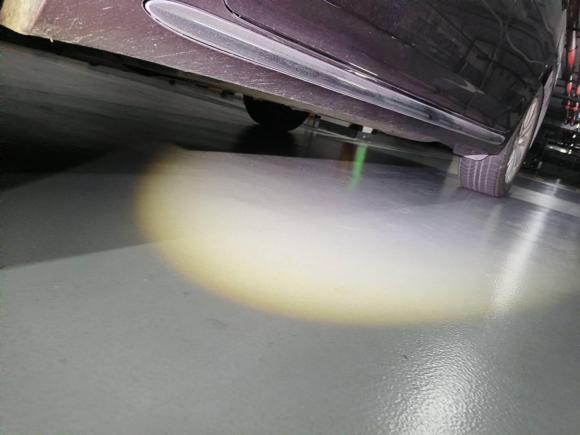 [广州·粤A] 二手丰田皇冠2010款 2.5L Royal 真皮天窗导航版