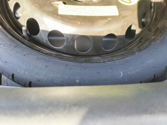 [上海·沪E] 二手奥迪奥迪A4L2015款 30 TFSI 自动舒适型