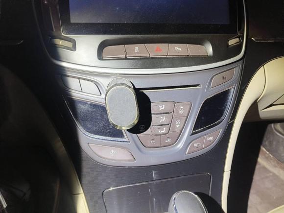 [青岛·鲁U] 二手别克君威2014款 2.0L 领先时尚型