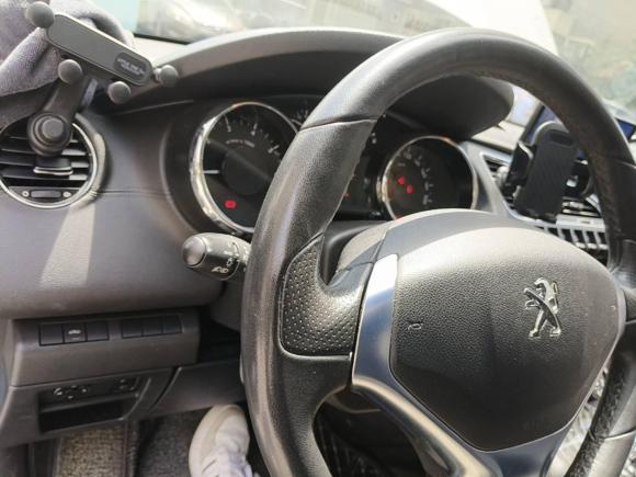 [上海·沪F] 二手标致标致30082014款 1.6THP 自动逐乐版