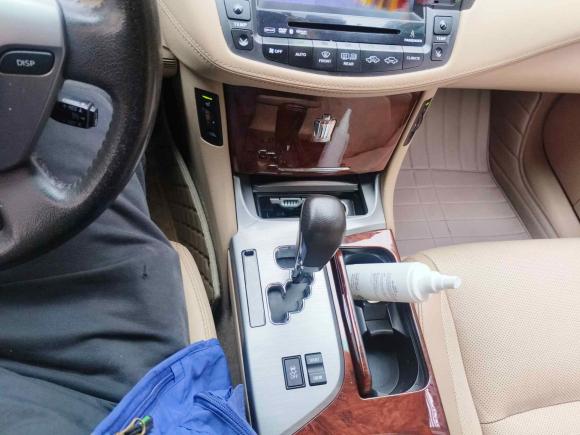 [南通·苏F] 二手丰田皇冠2012款 2.5L Royal 真皮版