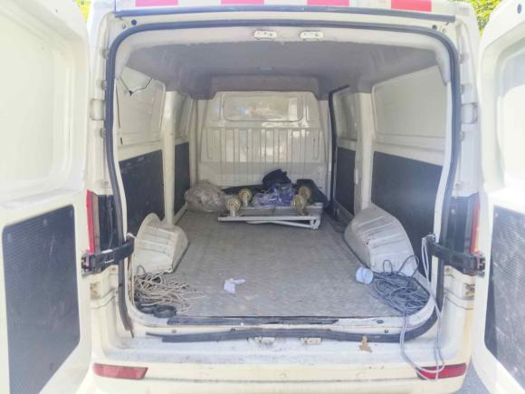 [杭州·浙A] 二手东风御风御风EM262023款 标准版 41.472kWh 河南锂动