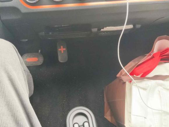 [青岛·鲁B] 二手五菱汽车宏光MINIEV2022款 轻松款 磷酸铁锂