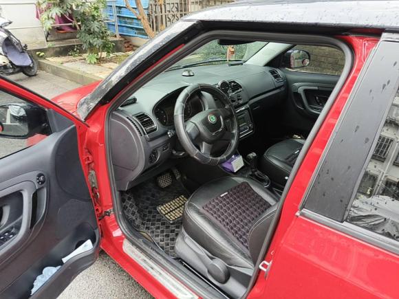 [上海·沪C] 二手斯柯达晶锐2012款 1.6L 自动Sport版