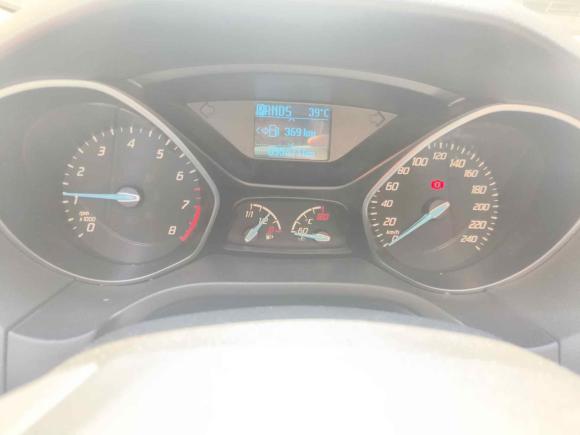 [杭州·浙A] 二手福特福克斯2012款 三厢 1.6L 自动风尚型