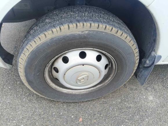 [宁波·浙B] 二手上汽大通MAXUS新途V802021款 2.0T 手动经典傲运通短轴中顶5/6座