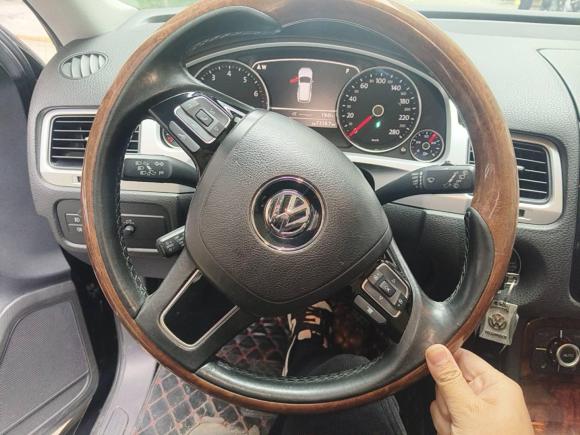 [杭州·浙A] 二手大众途锐2011款 3.0TSI 舒适型